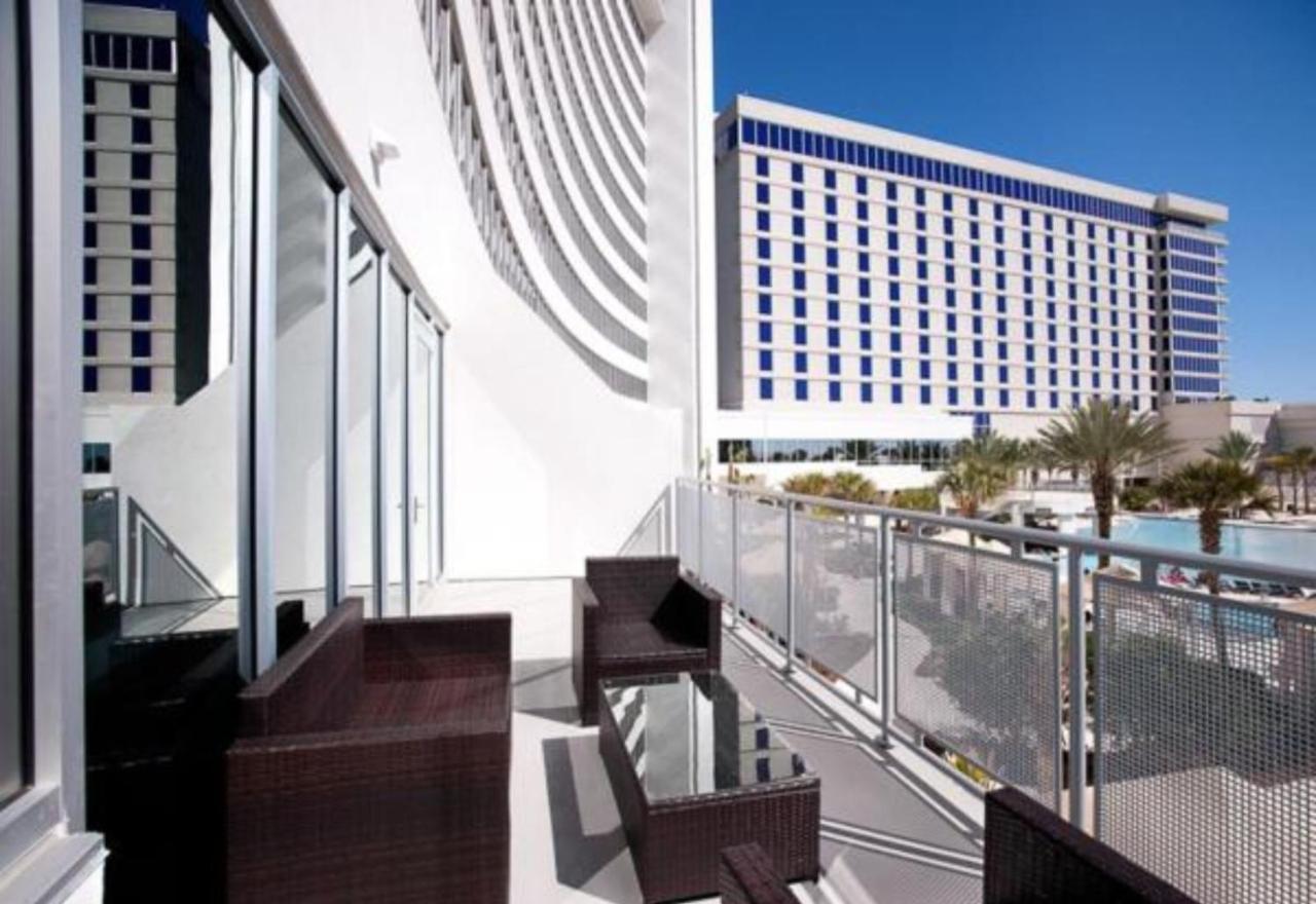 Hard Rock Hotel & Casino Biloxi Exterior foto The Palms Casino Resort