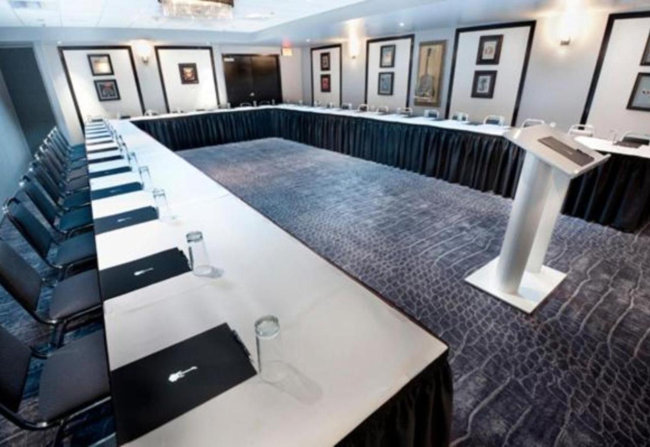 Hard Rock Hotel & Casino Biloxi Exterior foto The Boardroom at the Sheraton Centre Toronto Hotel